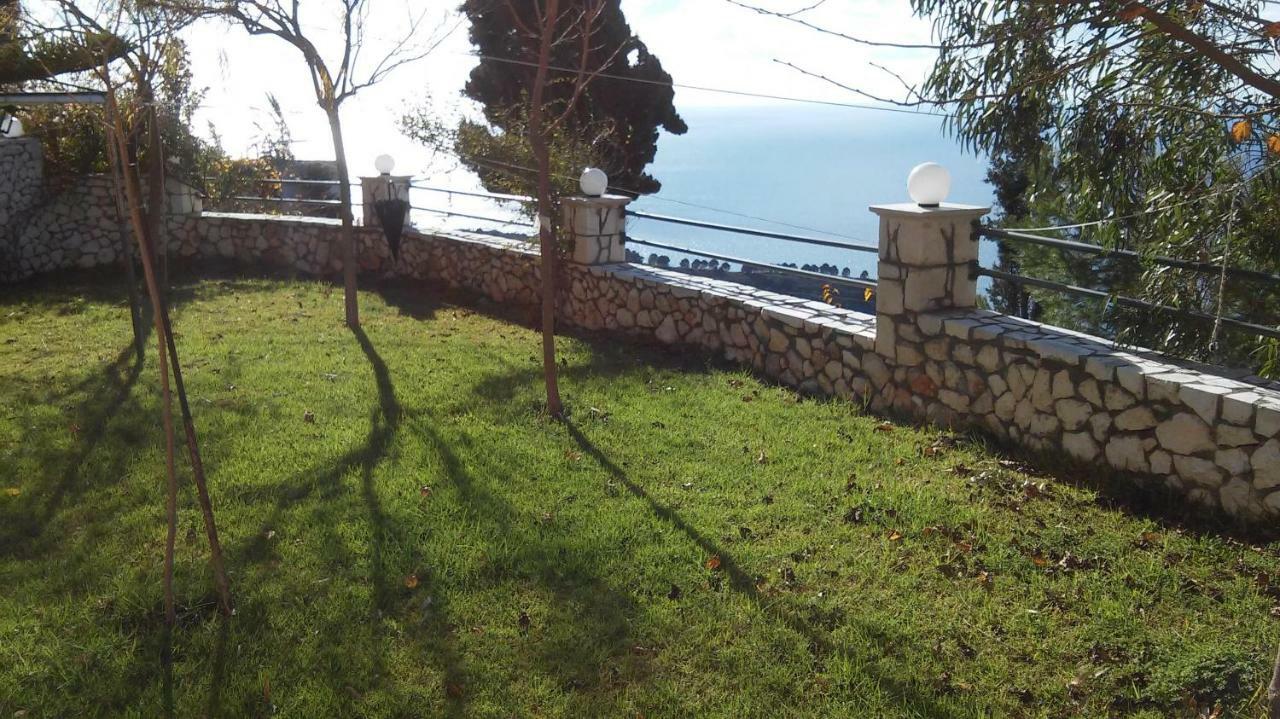 Rania Apartments Helmata Экстерьер фото